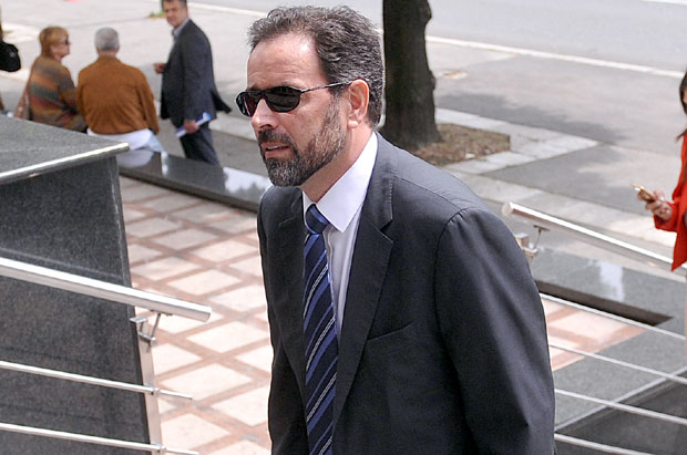 Суђење Бранку Лазаревићу: Одбрана оспорава документацију 